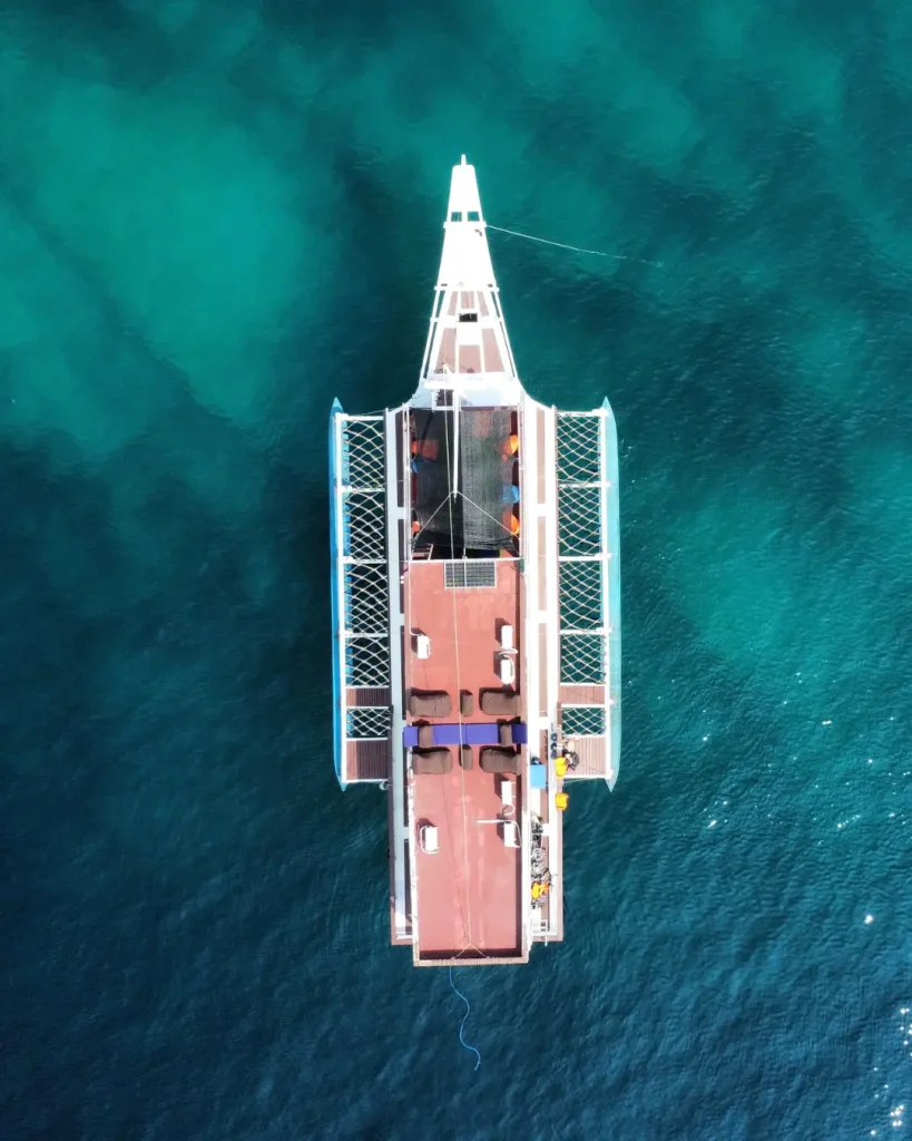 Flores & Komodo — Signature Journey 3D2N — Open Trip Edition (CRX-STD)