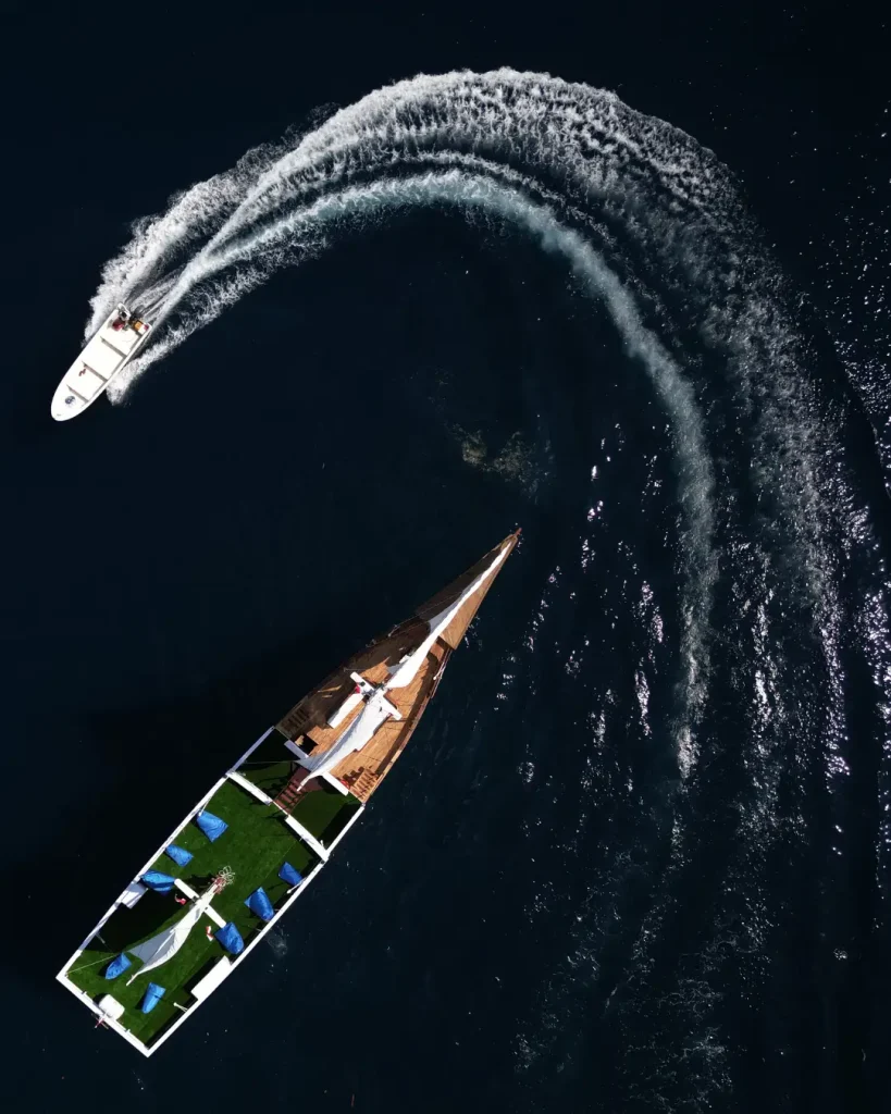 Flores & Komodo — Signature Journey 3D2N — Workcation Edition (IVT-DLX)