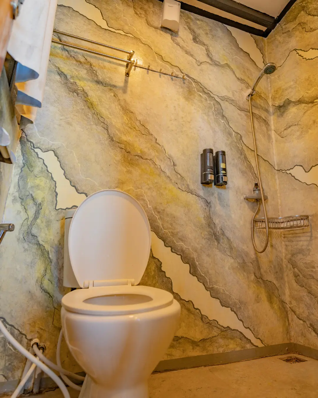 Flores & Komodo — Signature Journey 3D2N — Open Trip Edition (LBJ 2-DLX) - Gambar 17