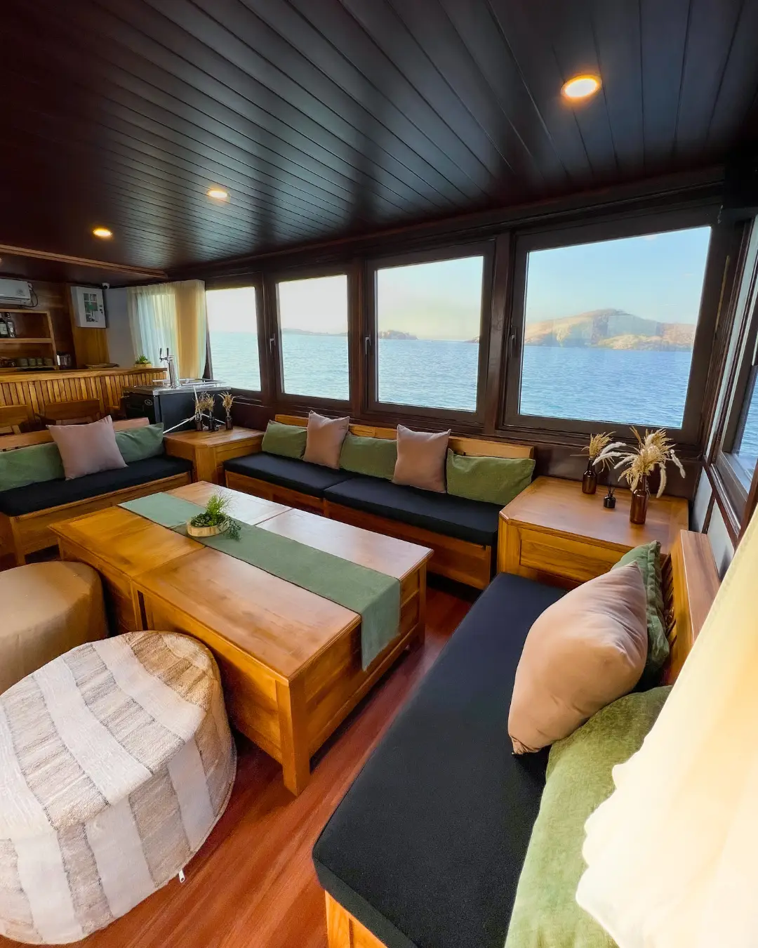 Flores & Komodo — Signature Journey 3D2N — Balcony Edition (NPT-DLX) - Gambar 11