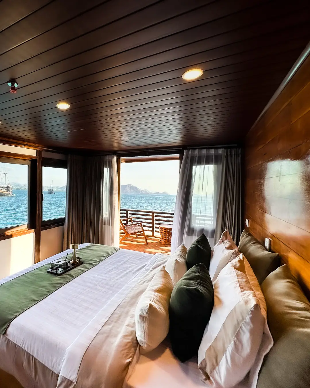 Flores & Komodo — Signature Journey 3D2N — Balcony Edition (NPT-DLX) - Gambar 19