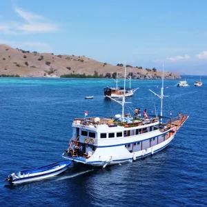 Flores & Komodo — Signature Journey 3D2N — Workcation Edition (LNS-SPR)