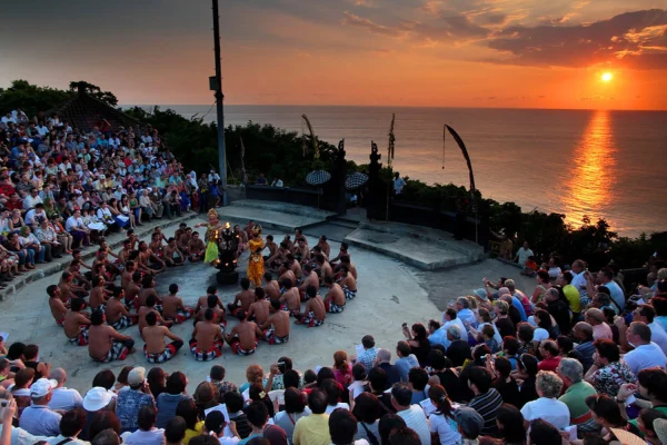 uluwatu kecak